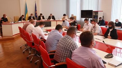 На Тернопільщині комісія ТЕБ рекомендує посилити карантинні заходи у 7 районах На Тернопільщині комісія ТЕБ рекомендує посилити карантинні заходи у 7 районах