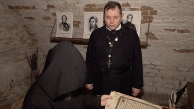 За експонати — труни: що чекає відвідувачів у підземеллі в монастирі на Черкащині За експонати — труни: що чекає відвідувачів у підземеллі в монастирі на Черкащині