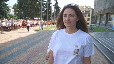 У Вінниці на Майдані Незалежності урочито підняли Олімпійський прапор У Вінниці на Майдані Незалежності урочито підняли Олімпійський прапор