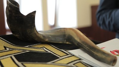 З молитвою та сімейною трапезою. Як єврейська громада Буковини відзначає Рош га-Шана