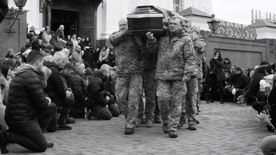 Прощання з загиблими бійцями в Луцьку
