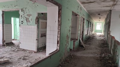 Шість років тому влучив снаряд: Світлодарська лікарня непридатна для лікування хворих на COVID-19 Шість років тому влучив снаряд: Світлодарська лікарня непридатна для лікування хворих на COVID-19