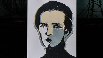 Луцька художниця створила графічний портрет Лесі Українки для волинського музею Луцька художниця створила графічний портрет Лесі Українки для волинського музею