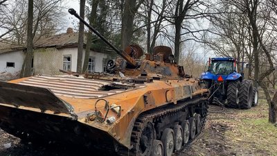 Зруйновані школа, дитсадок та мародерство: місяць російської окупації у Новобасанській громаді Зруйновані школа, дитсадок та мародерство: місяць російської окупації у Новобасанській громаді