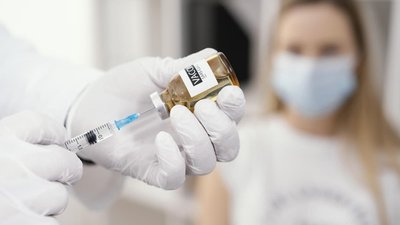 В Одесі вакцинували від COVID-19 більше 1,5 тис. дітей