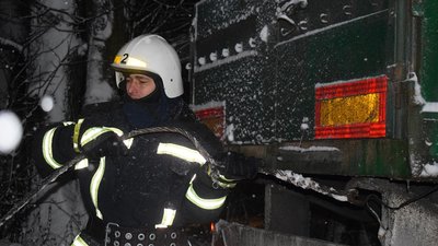 Снігопад на Рівненщині: у ДСНС повідомили, скільки авто довелось витягати Снігопад на Рівненщині: у ДСНС повідомили, скільки авто довелось витягати