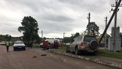 На Сумщині водій врізався в автівку, у якій знаходилися діти. Прокуратура готує йому підозру