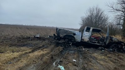 Уламкові поранення кінцівок та контузії: на Дніпропетровщині лікують двох бійців ЗСУ Уламкові поранення кінцівок та контузії: на Дніпропетровщині лікують двох бійців ЗСУ