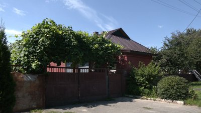 Будинок Олени, де оселилися росіяни Будинок Олени, де оселилися росіяни