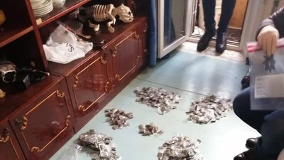У Кривому Розі поліція вилучила наркотики на суму близько 200 тис. грн У Кривому Розі поліція вилучила наркотики на суму близько 200 тис. грн