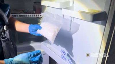 у Чернігові затримали підозрюваного у збуті наркотиків
