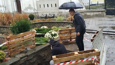 Провалля поблизу Замкової площі в Луцьку: що з'ясували археологи Провалля поблизу Замкової площі в Луцьку: що з'ясували археологи
