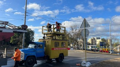 Через аварію в Оболонському районі Києва 9 жовтня змінився рух автобусів та тролейбусів