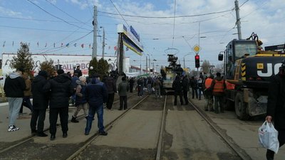 Харківська міськрада анонсувала обмеження руху на місці, де сталися сутички