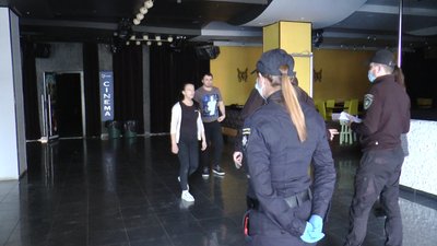Муніципальна варта проводила роз'яснювальні роботи з підприємцями в Ужгороді