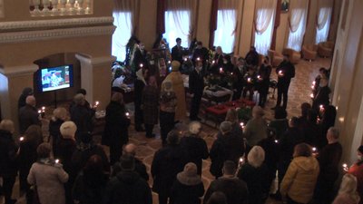 У Вінниці попрощалися з акторкою Лідією Бєлозьоровою У Вінниці попрощалися з акторкою Лідією Бєлозьоровою