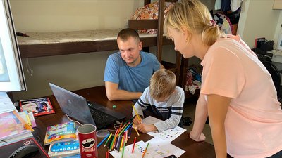 Можна жити стільки, скільки потрібно: 130 переселенців мешкають у безплатному прихистку на Одещині
