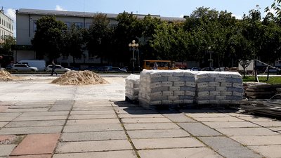 У Рівному не встигнуть відремонтувати майдан до Дня Незалежності. У міськраді пояснили чому У Рівному не встигнуть відремонтувати майдан до Дня Незалежності. У міськраді пояснили чому