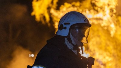 900 кв. метрів очерету палали у Немишлянському районі Харкова через обірваний дріт