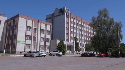 Прийматимуть хворих на коронавірус і в Обласному центрі радіаційного захисту населення у Чернігові. Прийматимуть хворих на коронавірус і в Обласному центрі радіаційного захисту населення у Чернігові.