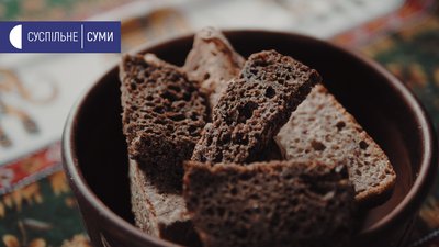 Переїхали в село та зайнялися бджільництвом: історія дауншифтерів із Сумщини Переїхали в село та зайнялися бджільництвом: історія дауншифтерів із Сумщини