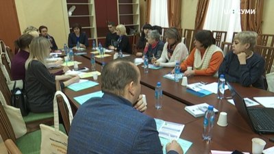 У Сумах розповідали, як вимушено переміщеним людям отримати тимчасове житло