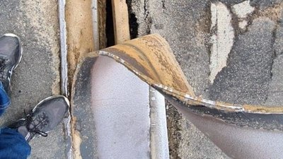 На Миколаївщині невідомі пошкодили конструкцію моста. Рух транспорту на цій ділянці обмежений На Миколаївщині невідомі пошкодили конструкцію моста. Рух транспорту на цій ділянці обмежений