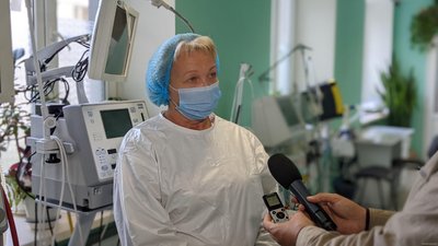"У нас пацієнти говорили: "Виживу, обов’язково піду на щеплення". Завідувачка реанімації у Харкові "У нас пацієнти говорили: "Виживу, обов’язково піду на щеплення". Завідувачка реанімації у Харкові