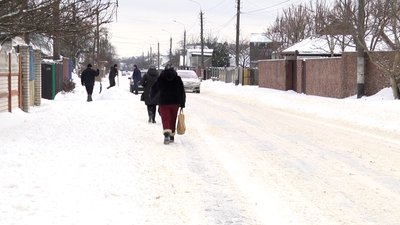 Дороги та тротуари в Житомирі мають почистити до кінця дня Дороги та тротуари в Житомирі мають почистити до кінця дня