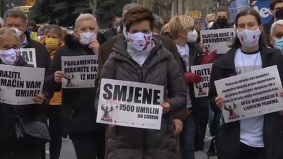 "Бій за життя": у Сараєві влаштували антиурядовий протест через COVID-19