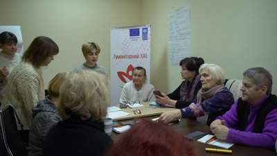 "Не сидіть під під'їздом, живіть активно!" — засновниця організації "Вік щастя" у Кропивницькому "Не сидіть під під'їздом, живіть активно!" — засновниця організації "Вік щастя" у Кропивницькому