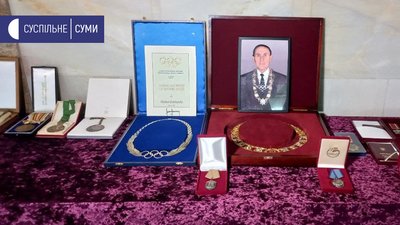 "Він був справжнім: щирим і скромним". У Сумах попрощалися з легкоатлетом Володимиром Голубничим "Він був справжнім: щирим і скромним". У Сумах попрощалися з легкоатлетом Володимиром Голубничим