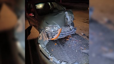 Вміст алкоголю в 16 разів перевищував норму: у Чернігові п’яний водій на легковику врізався в мікроавтобус Вміст алкоголю в 16 разів перевищував норму: у Чернігові п’яний водій на легковику врізався в мікроавтобус