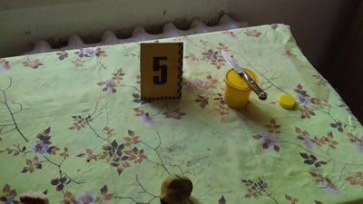 На Черкащині чоловік під час застілля вдарив знайомого ножем у шию