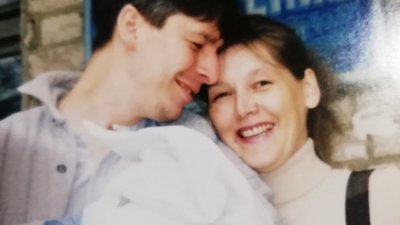 "Мрія – знайти роботу, заробити на житло і повернутися до України". Історія жительки Сєвєродонецька, яка сумує за домом "Мрія – знайти роботу, заробити на житло і повернутися до України". Історія жительки Сєвєродонецька, яка сумує за домом
