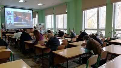 Полтавці пишуть Всеукраїнський диктант єдності Полтавці пишуть Всеукраїнський диктант єдності