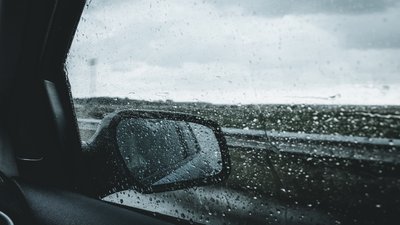 Російські військові знову обстріляли евакуаційну колону — міський голова Мелітополя