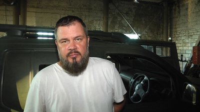 Київські музиканти автівка військові допомога Динеччина Київські музиканти автівка військові допомога Динеччина