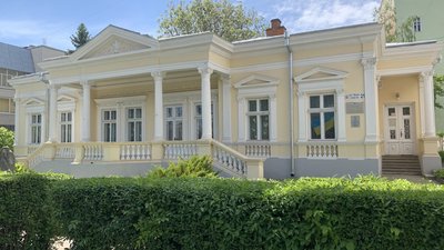 "Мілке породжує мілке, високе спонукає до високого": у Тернополі похоронили Олександра Смика "Мілке породжує мілке, високе спонукає до високого": у Тернополі похоронили Олександра Смика