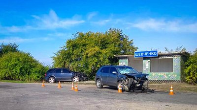 На Шепетівщині поліцейські встановлюють обставини ДТП