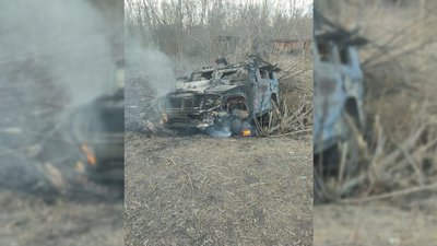 Під Прилуками розбили групу російських окупантів. Під Прилуками розбили групу російських окупантів.