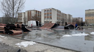 Скейтпарк на Леваді Скейтпарк на Леваді