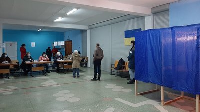 На Миколаївщині всі виборчі дільниці відкрилися вчасно — поліція На Миколаївщині всі виборчі дільниці відкрилися вчасно — поліція
