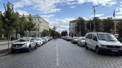 Вулиця Героїв Майдану від Кафедральної до Митрополита Гакмана