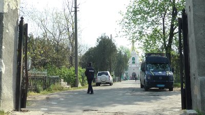 Під час карантину миколаївці освячують паски Під час карантину миколаївці освячують паски