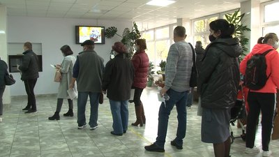 Втричі більше, ніж за попередні вихідні: у центрі вакцинації в Черкасах щепилися 314 осіб Втричі більше, ніж за попередні вихідні: у центрі вакцинації в Черкасах щепилися 314 осіб