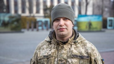 У Дніпрі вшанували загиблих під Дебальцевим захисників. Фото У Дніпрі вшанували загиблих під Дебальцевим захисників. Фото