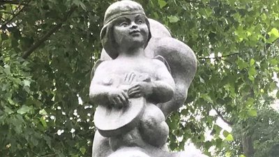 111 пам'ятників та скульптур: місто на Житомирщині увійшло до Книги рекордів України 111 пам'ятників та скульптур: місто на Житомирщині увійшло до Книги рекордів України