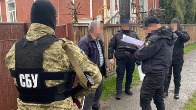 На Черкащині СБУ затримала чоловіка, який підтримував РФ На Черкащині СБУ затримала чоловіка, який підтримував РФ