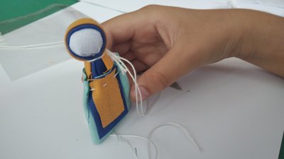 Діти для ЗСУ – на Житомирщині діти малювали малюнки та виготовляли обереги Діти для ЗСУ – на Житомирщині діти малювали малюнки та виготовляли обереги